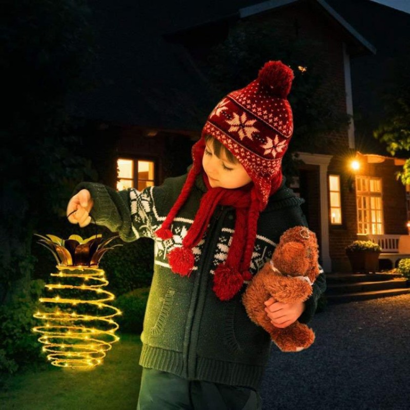 Solarna lampka LED z miedziany – Outdoor Lighting Wire recenzja i cena